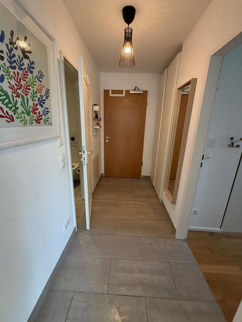 Prenájom bytu 3-izbový 58 m², Ohlstadter Str. 23, München, Bavorsko Prenájom bytu 3-izbový 58 m², Ohlstadter Str. 23, München, Bavorsko