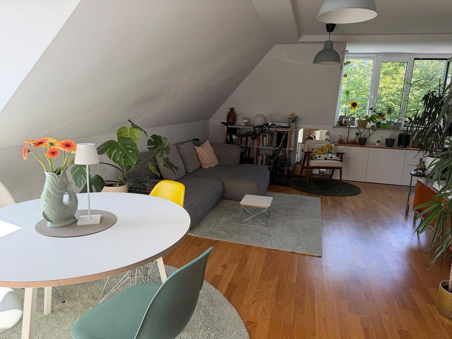 Prenájom bytu 3-izbový 58 m², Ohlstadter Str. 23, München, Bavorsko Prenájom bytu 3-izbový 58 m², Ohlstadter Str. 23, München, Bavorsko