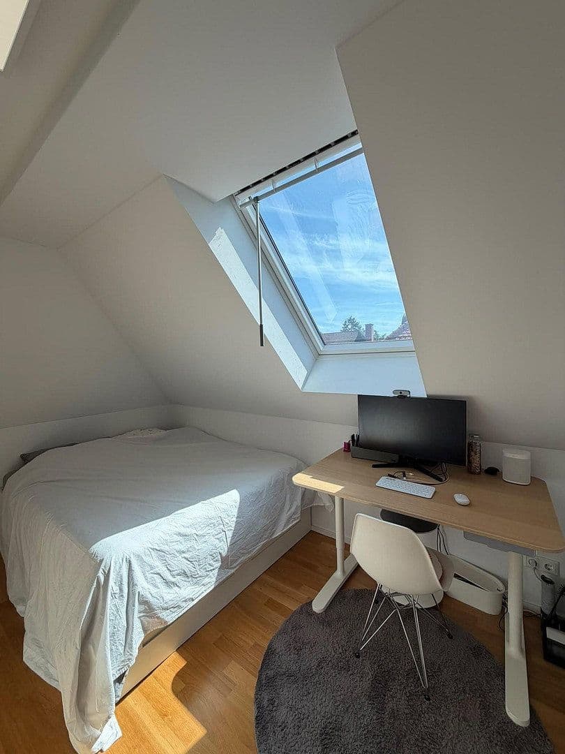 Prenájom bytu 3-izbový 58 m², Ohlstadter Str. 23, München, Bavorsko Prenájom bytu 3-izbový 58 m², Ohlstadter Str. 23, München, Bavorsko