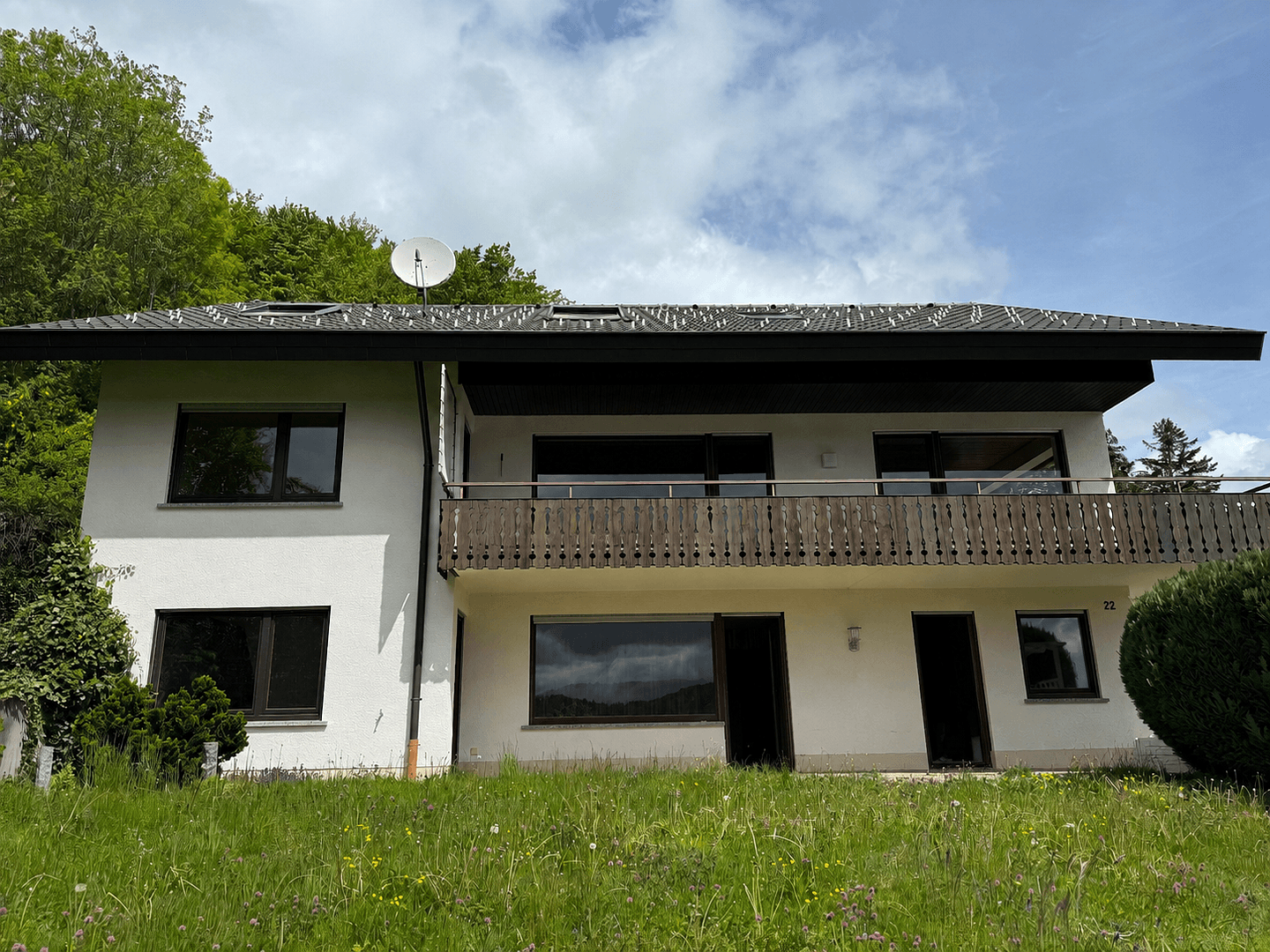 Prenájom bytu 3-izbový 101 m², Albstadt, Bádensko-Wurttembersko Prenájom bytu 3-izbový 101 m², Albstadt, Bádensko-Wurttembersko