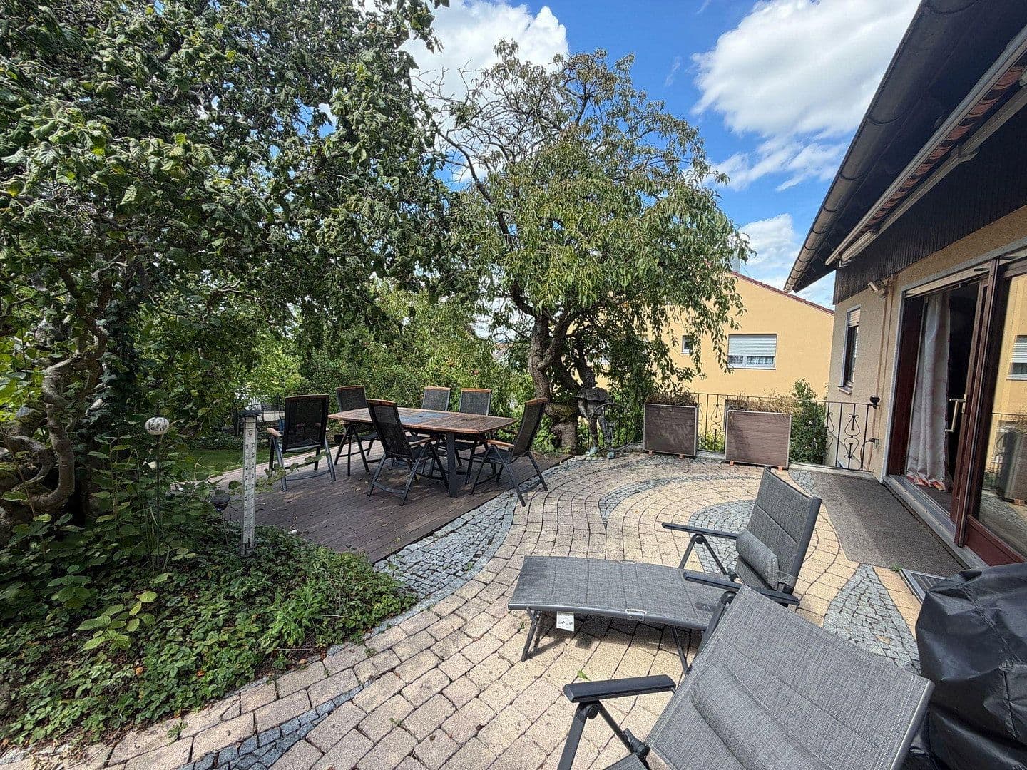 Predaj domu 189 m², pozemok 1.052 m², Odelzhausen, Bavorsko Predaj domu 189 m², pozemok 1.052 m², Odelzhausen, Bavorsko