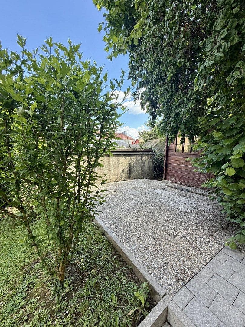 Predaj domu 189 m², pozemok 1.052 m², Odelzhausen, Bavorsko Predaj domu 189 m², pozemok 1.052 m², Odelzhausen, Bavorsko
