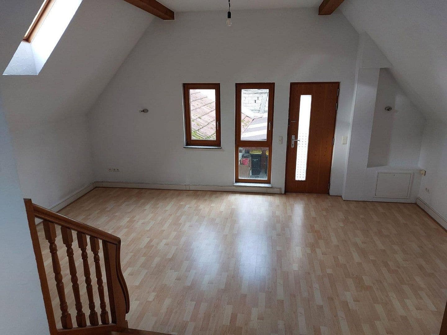 Predaj domu 260 m², pozemok 453 m², Groß-Gerau, Hesensko Predaj domu 260 m², pozemok 453 m², Groß-Gerau, Hesensko