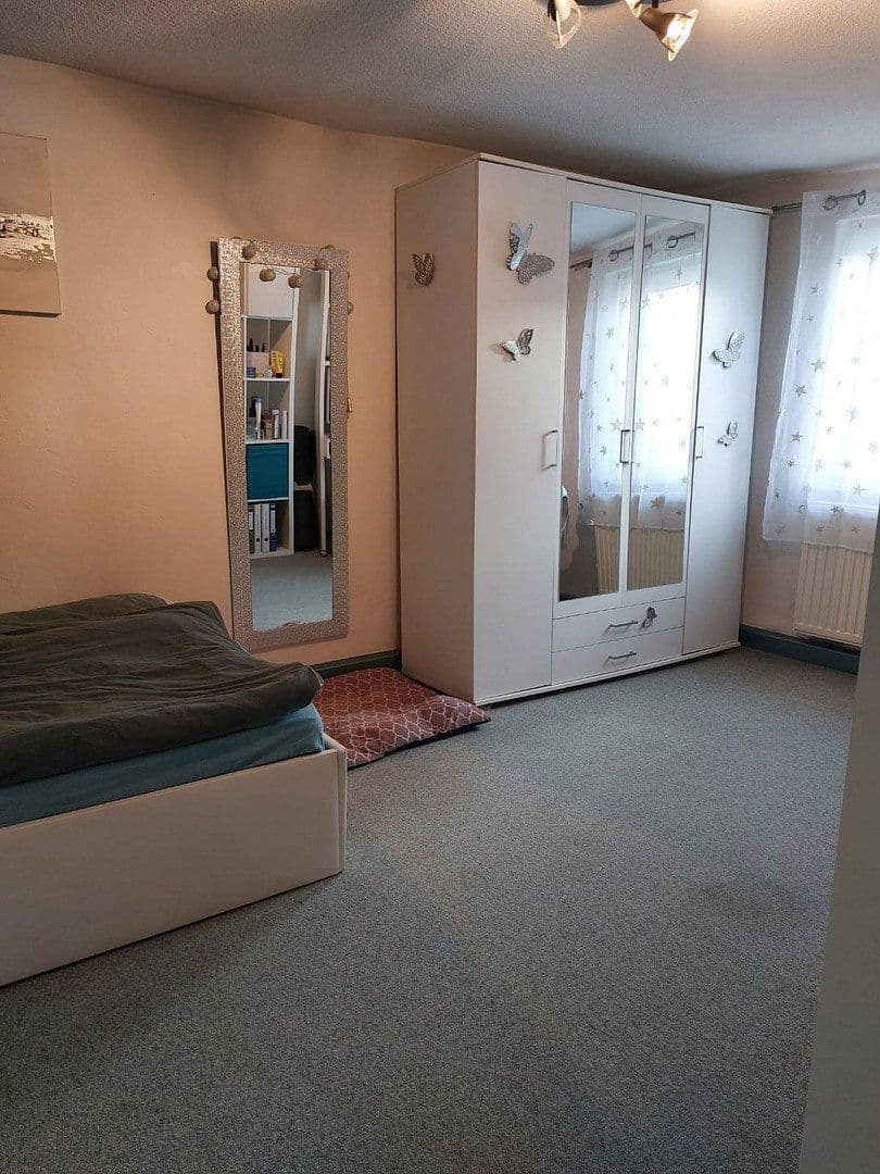 Predaj domu 260 m², pozemok 453 m², Groß-Gerau, Hesensko Predaj domu 260 m², pozemok 453 m², Groß-Gerau, Hesensko