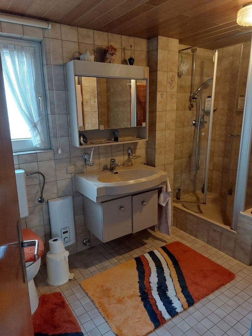 Predaj domu 260 m², pozemok 453 m², Groß-Gerau, Hesensko Predaj domu 260 m², pozemok 453 m², Groß-Gerau, Hesensko