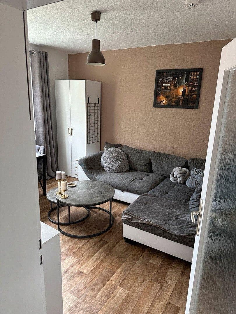 Prenájom bytu 2-izbový 58 m², 10365, Berlín Prenájom bytu 2-izbový 58 m², 10365, Berlín