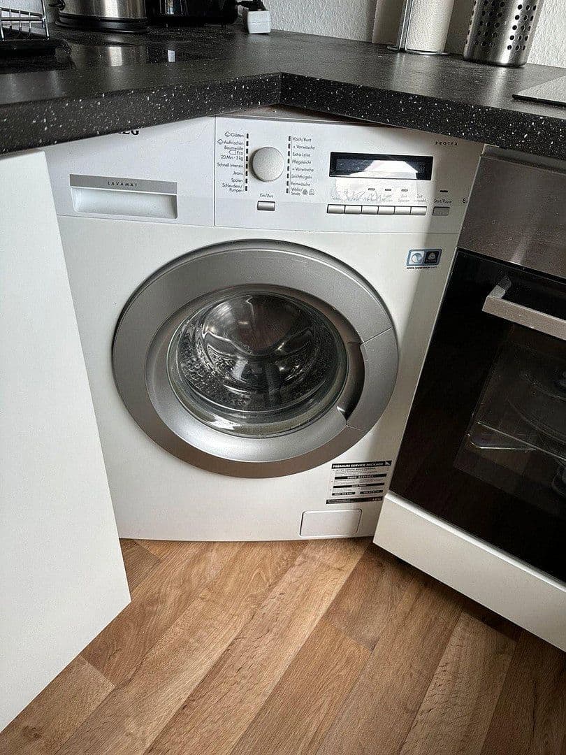 Prenájom bytu 2-izbový 58 m², 10365, Berlín Prenájom bytu 2-izbový 58 m², 10365, Berlín