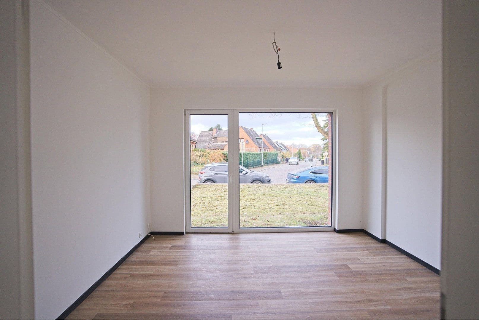 Prenájom bytu 4-izbový 120 m², Herrenruhmweg 9, Trittau, Šlezvicko-Holštajnsko Prenájom bytu 4-izbový 120 m², Herrenruhmweg 9, Trittau, Šlezvicko-Holštajnsko