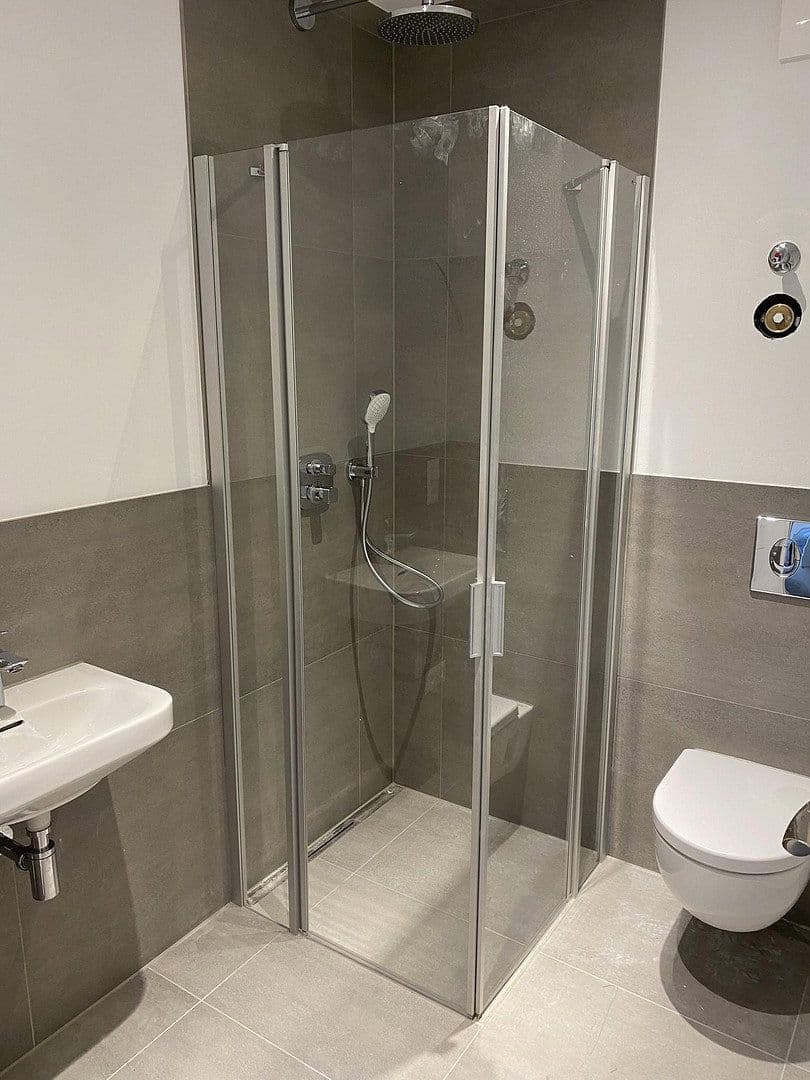 Prenájom bytu 3-izbový 92 m², Friedrich-Engels-Damm 83a, Bad Saarow, Brandenbursko Prenájom bytu 3-izbový 92 m², Friedrich-Engels-Damm 83a, Bad Saarow, Brandenbursko