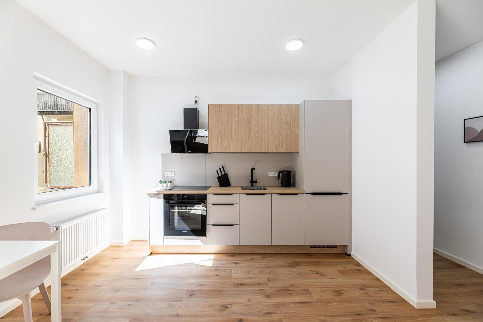 Prenájom bytu 2-izbový 60 m², Schoppershofstraße 32, Nürnberg, Bavorsko Prenájom bytu 2-izbový 60 m², Schoppershofstraße 32, Nürnberg, Bavorsko