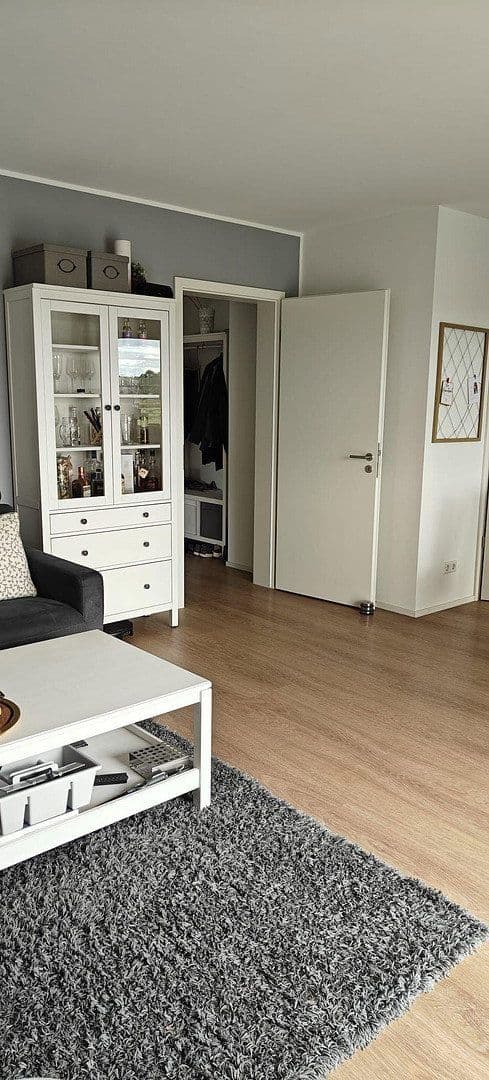 Prenájom bytu 3-izbový 72 m², Von-Coels-Str. 358, Aachen, Severné Porýnie - Westfálsko Prenájom bytu 3-izbový 72 m², Von-Coels-Str. 358, Aachen, Severné Porýnie - Westfálsko