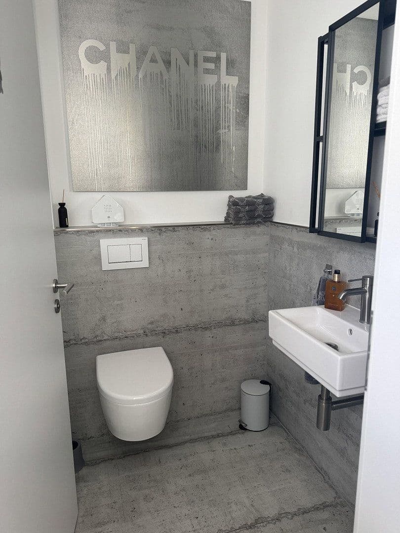 Predaj domu 345 m², pozemok 487 m², Idstein, Hesensko Predaj domu 345 m², pozemok 487 m², Idstein, Hesensko