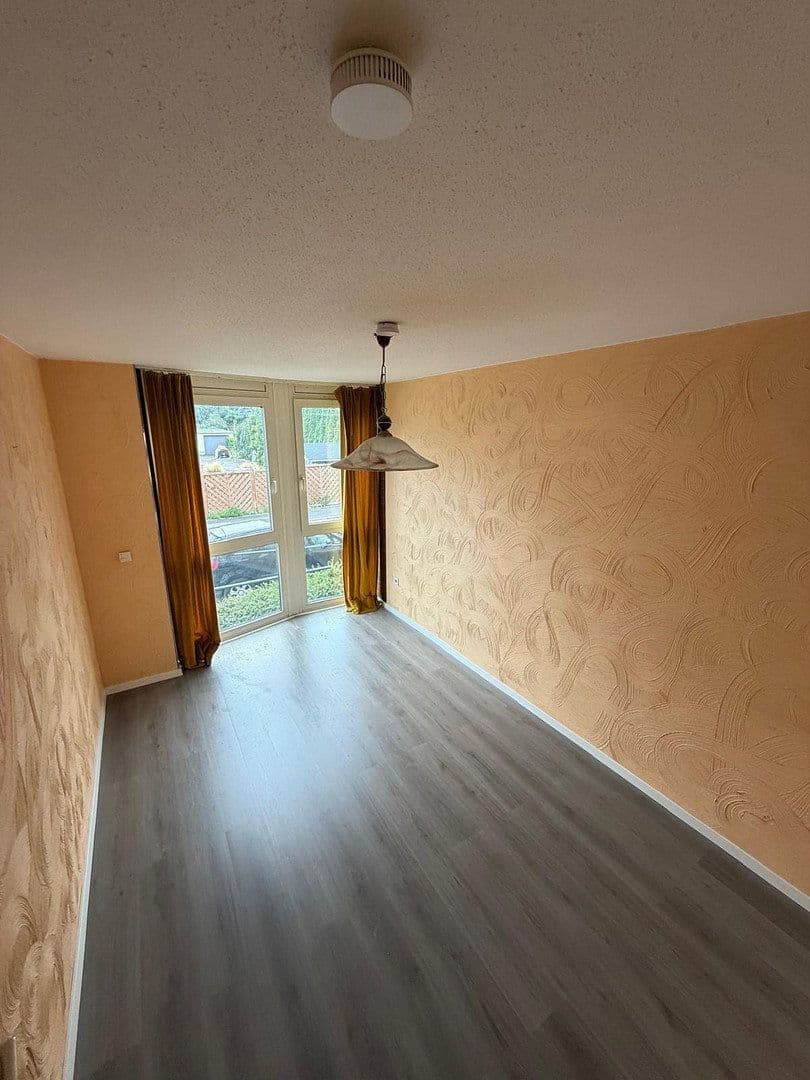Prenájom bytu 3-izbový 71 m², Alte Märsch 18, Dortmund, Severné Porýnie - Westfálsko Prenájom bytu 3-izbový 71 m², Alte Märsch 18, Dortmund, Severné Porýnie - Westfálsko
