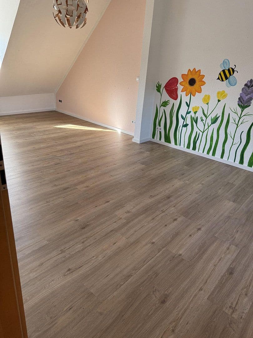 Prenájom bytu 3-izbový 117 m², Menglinghauser Str. 374, Dortmund, Severné Porýnie - Westfálsko Prenájom bytu 3-izbový 117 m², Menglinghauser Str. 374, Dortmund, Severné Porýnie - Westfálsko