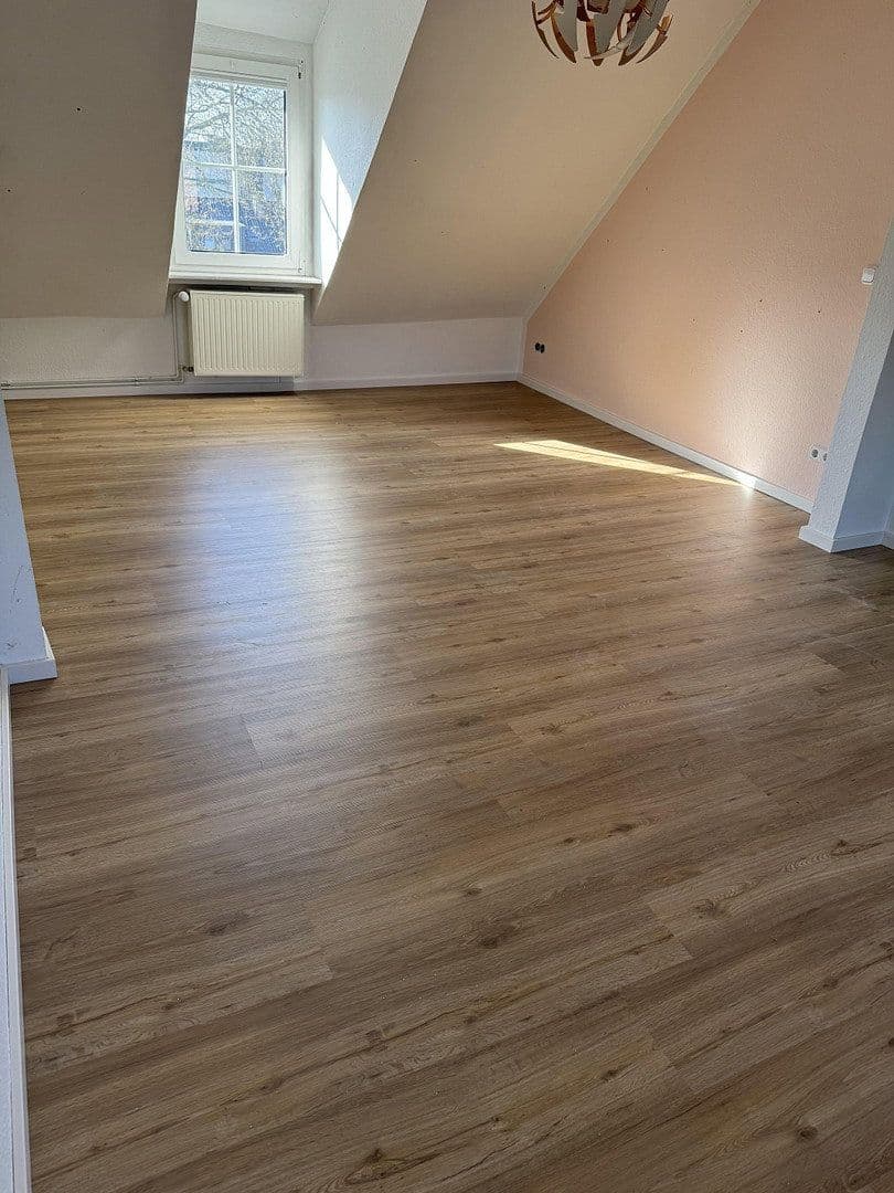 Prenájom bytu 3-izbový 117 m², Menglinghauser Str. 374, Dortmund, Severné Porýnie - Westfálsko Prenájom bytu 3-izbový 117 m², Menglinghauser Str. 374, Dortmund, Severné Porýnie - Westfálsko
