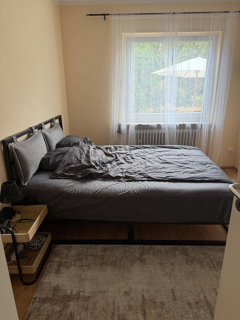 Prenájom bytu 3-izbový 60 m², Wiesbaden, Hesensko Prenájom bytu 3-izbový 60 m², Wiesbaden, Hesensko