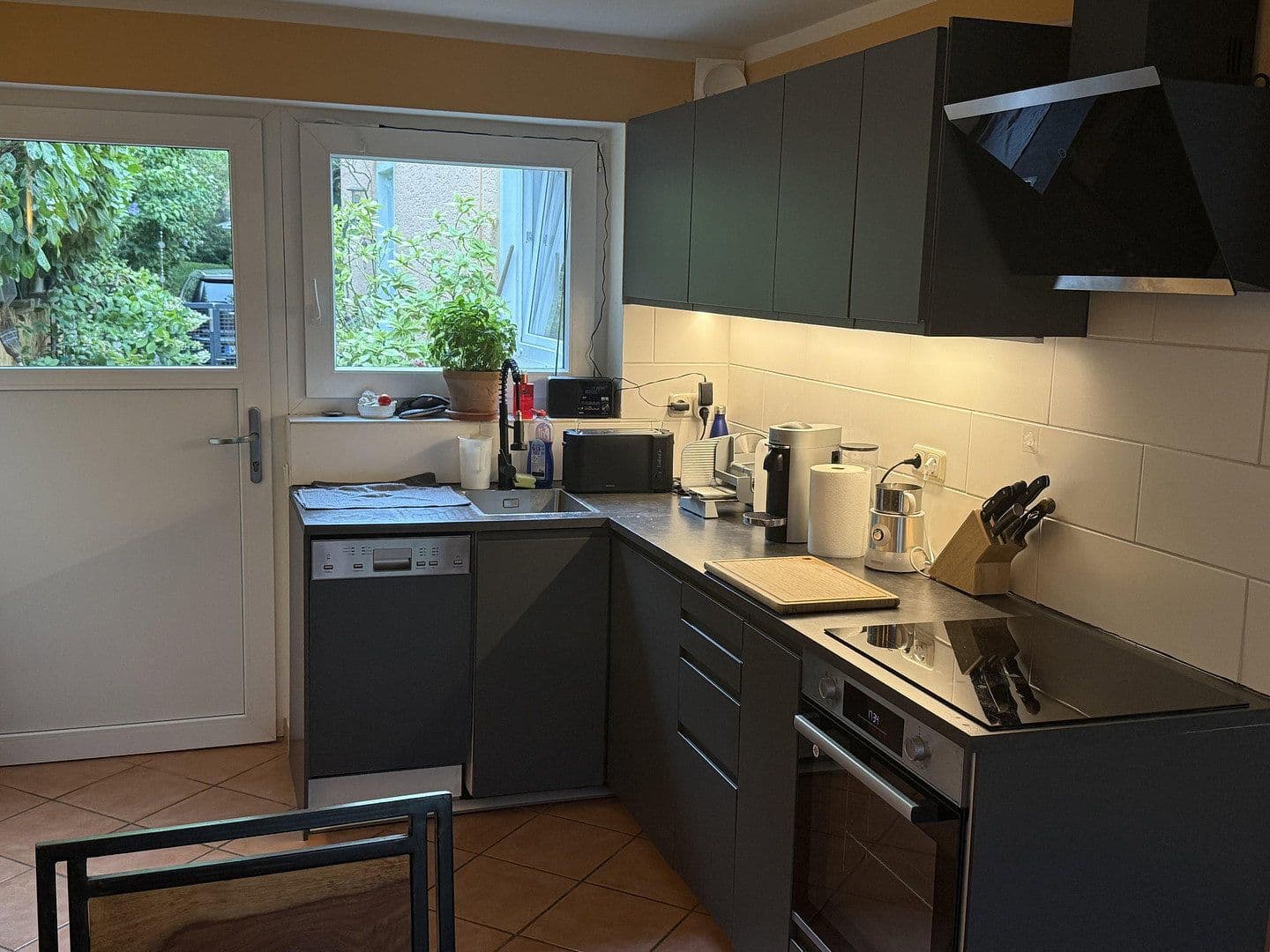 Prenájom bytu 3-izbový 60 m², Wiesbaden, Hesensko Prenájom bytu 3-izbový 60 m², Wiesbaden, Hesensko