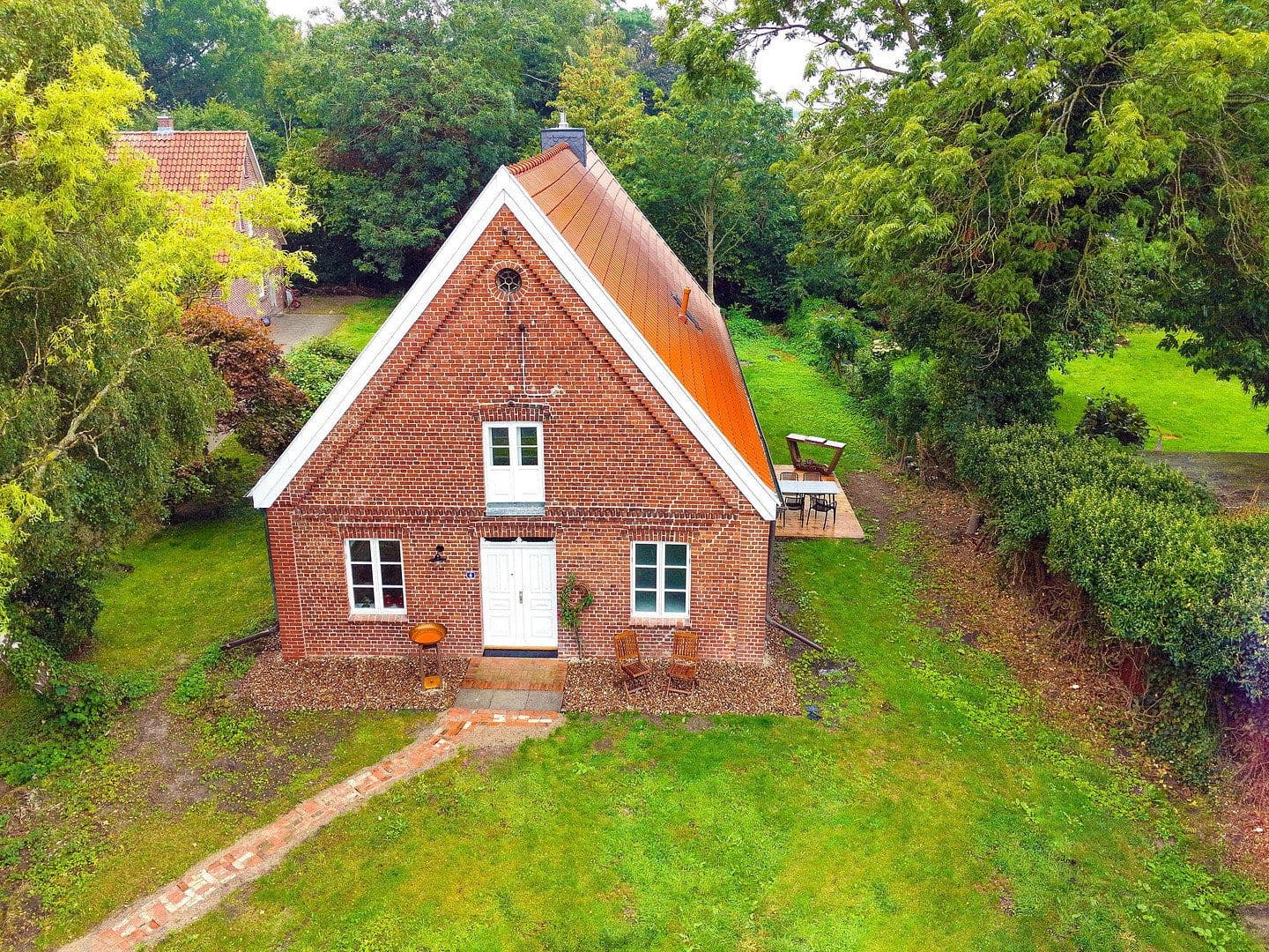 Predaj domu 180 m², pozemok 970 m², Balje, Dolné Sasko Predaj domu 180 m², pozemok 970 m², Balje, Dolné Sasko