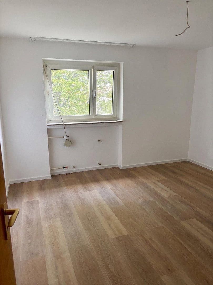 Prenájom bytu 3-izbový 68 m², Ludwigsburg, Bádensko-Wurttembersko Prenájom bytu 3-izbový 68 m², Ludwigsburg, Bádensko-Wurttembersko