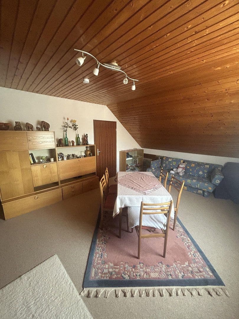 Predaj domu 145 m², pozemok 704 m², Schlat, Bádensko-Wurttembersko Predaj domu 145 m², pozemok 704 m², Schlat, Bádensko-Wurttembersko