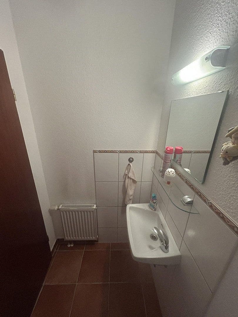 Predaj domu 145 m², pozemok 704 m², Schlat, Bádensko-Wurttembersko Predaj domu 145 m², pozemok 704 m², Schlat, Bádensko-Wurttembersko