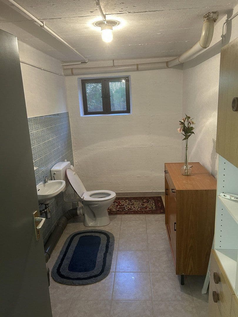 Predaj domu 145 m², pozemok 704 m², Schlat, Bádensko-Wurttembersko Predaj domu 145 m², pozemok 704 m², Schlat, Bádensko-Wurttembersko