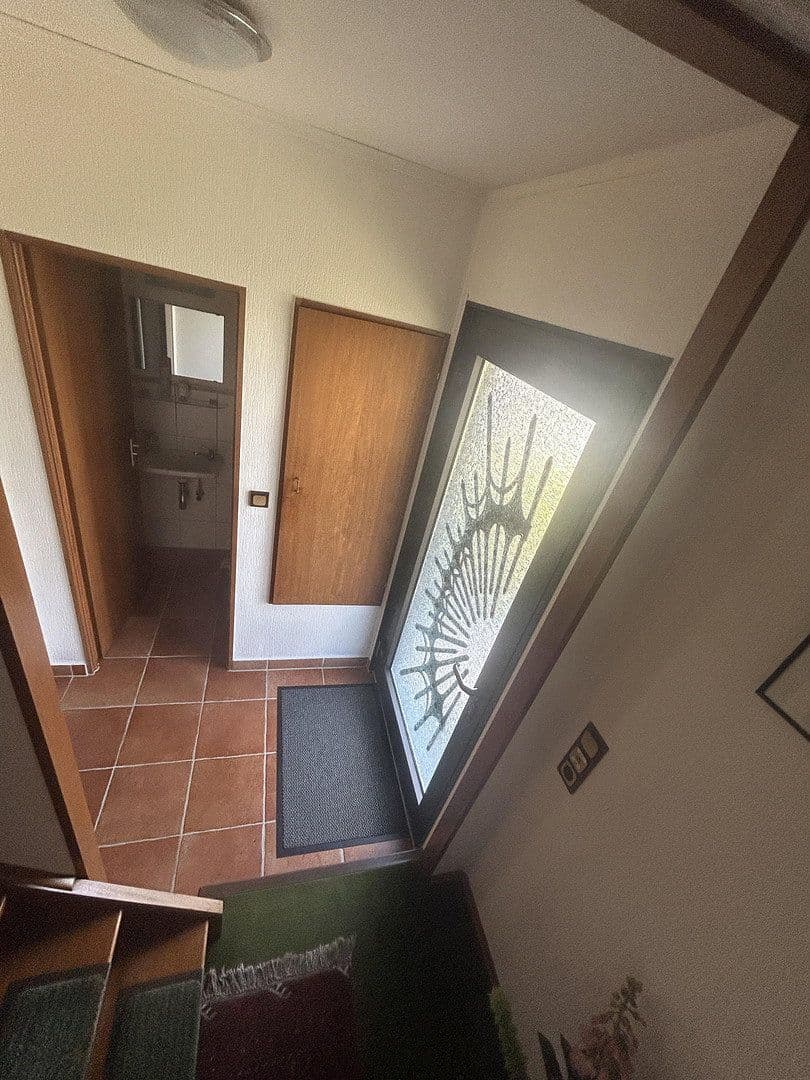 Predaj domu 145 m², pozemok 704 m², Schlat, Bádensko-Wurttembersko Predaj domu 145 m², pozemok 704 m², Schlat, Bádensko-Wurttembersko