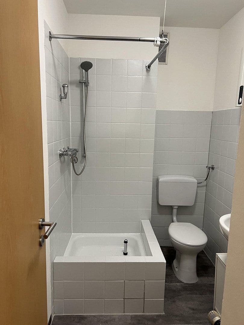 Predaj bytu 1-izbový 30 m², Altendorfer Str. 487, Essen, Severné Porýnie - Westfálsko Predaj bytu 1-izbový 30 m², Altendorfer Str. 487, Essen, Severné Porýnie - Westfálsko