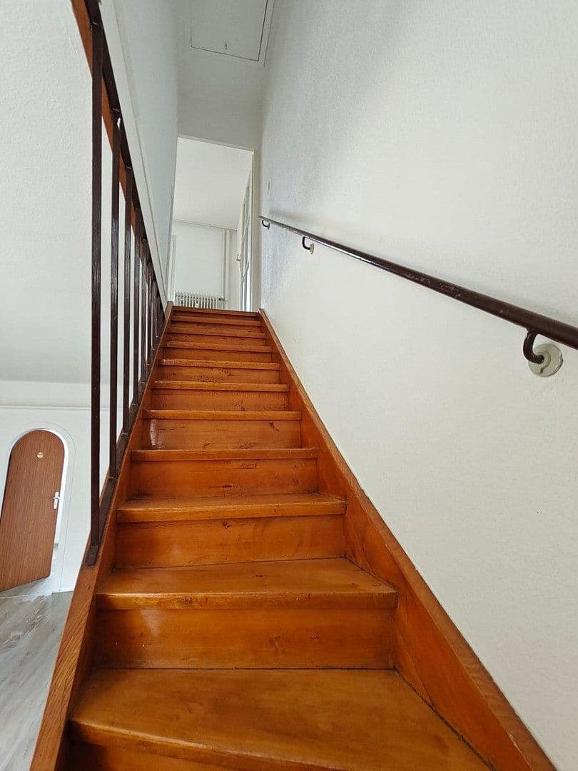 Prenájom bytu 4-izbový 97 m², Emrichruhstraße 41, Mainz, Porýnie-Falcko Prenájom bytu 4-izbový 97 m², Emrichruhstraße 41, Mainz, Porýnie-Falcko