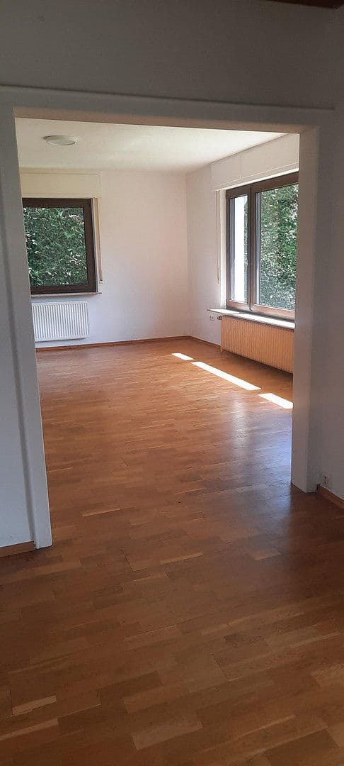 Predaj domu 145 m², pozemok 500 m², Hasselroth, Hesensko Predaj domu 145 m², pozemok 500 m², Hasselroth, Hesensko
