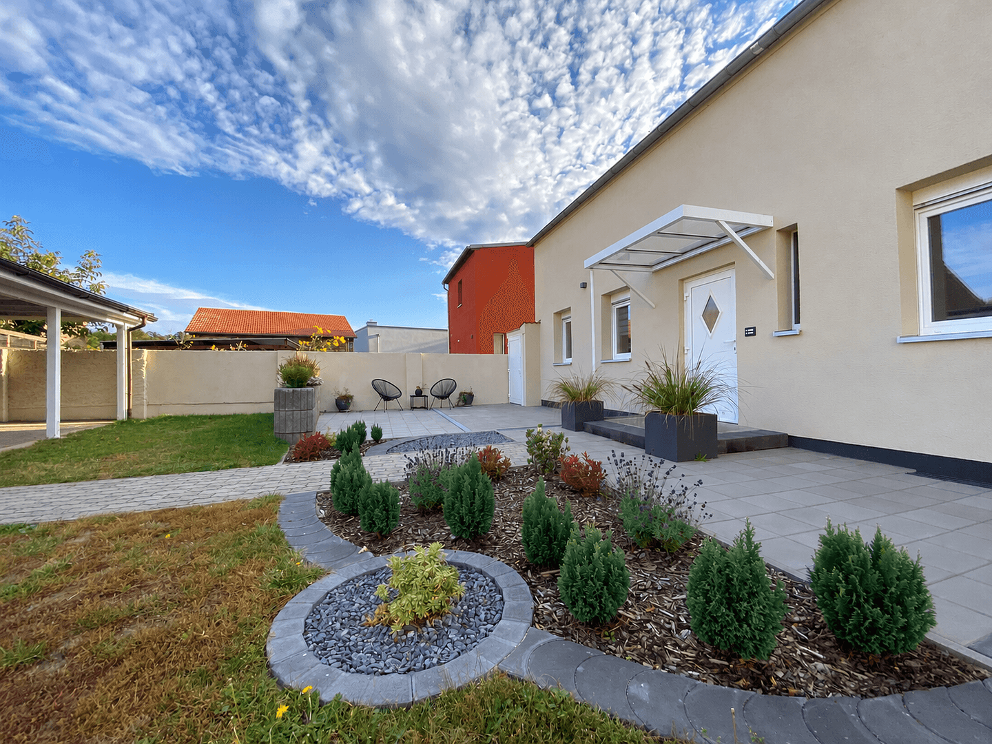 Predaj domu 299 m², pozemok 5.806 m², Mittenwalde, Brandenbursko Predaj domu 299 m², pozemok 5.806 m², Mittenwalde, Brandenbursko