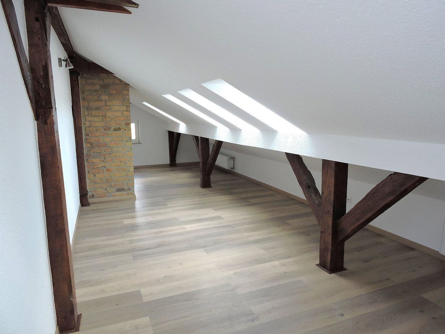Predaj domu 299 m², pozemok 5.806 m², Mittenwalde, Brandenbursko Predaj domu 299 m², pozemok 5.806 m², Mittenwalde, Brandenbursko