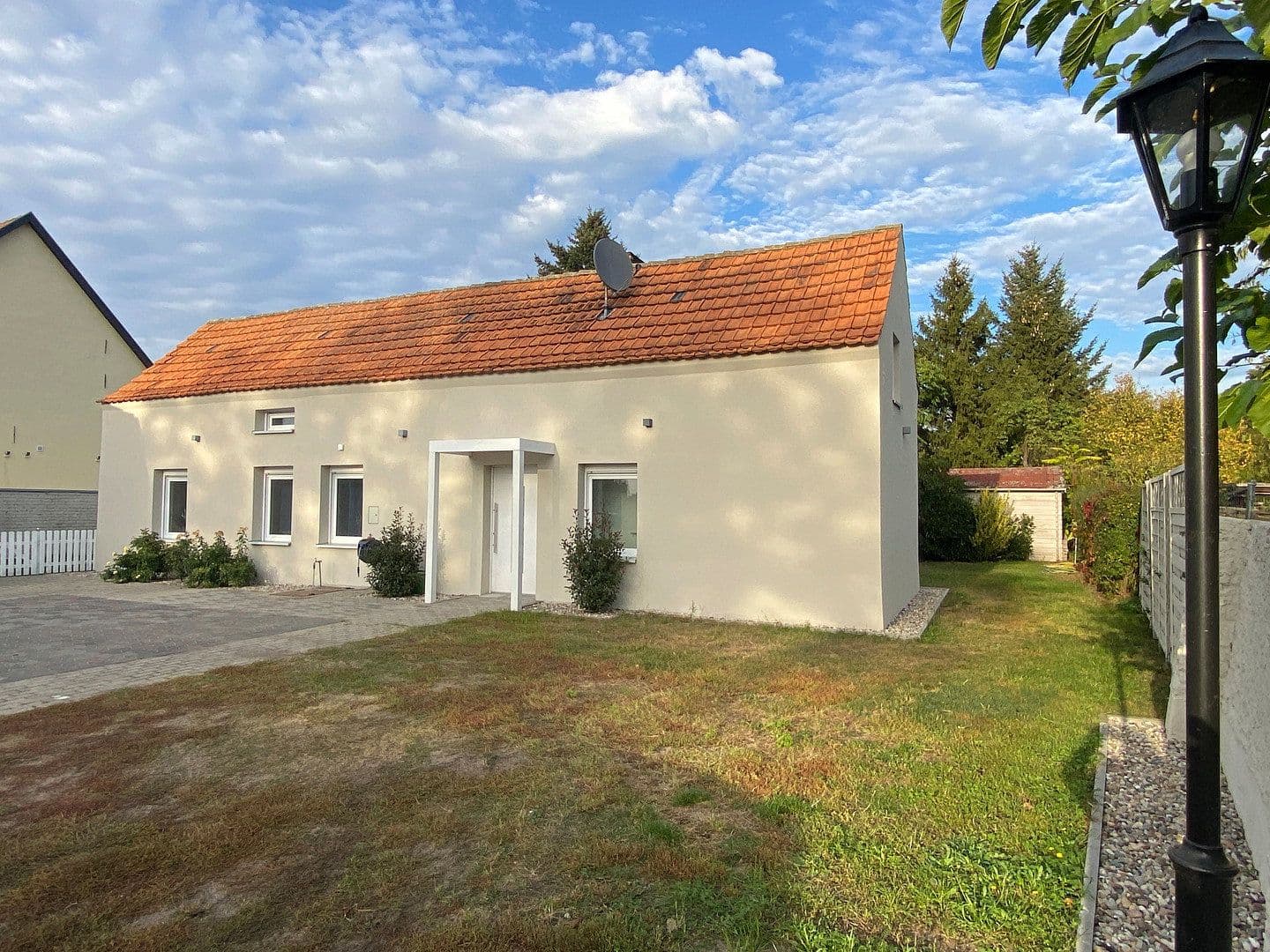 Predaj domu 299 m², pozemok 5.806 m², Mittenwalde, Brandenbursko Predaj domu 299 m², pozemok 5.806 m², Mittenwalde, Brandenbursko