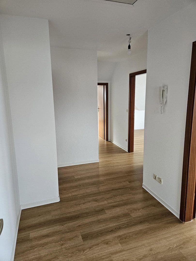 Prenájom bytu 2-izbový 65 m², Salach, Bádensko-Wurttembersko Prenájom bytu 2-izbový 65 m², Salach, Bádensko-Wurttembersko