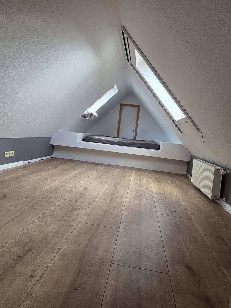 Prenájom bytu 3-izbový 115 m², Thedinghausen, Dolné Sasko Prenájom bytu 3-izbový 115 m², Thedinghausen, Dolné Sasko