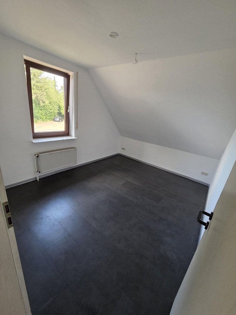 Prenájom bytu 3-izbový 115 m², Thedinghausen, Dolné Sasko Prenájom bytu 3-izbový 115 m², Thedinghausen, Dolné Sasko