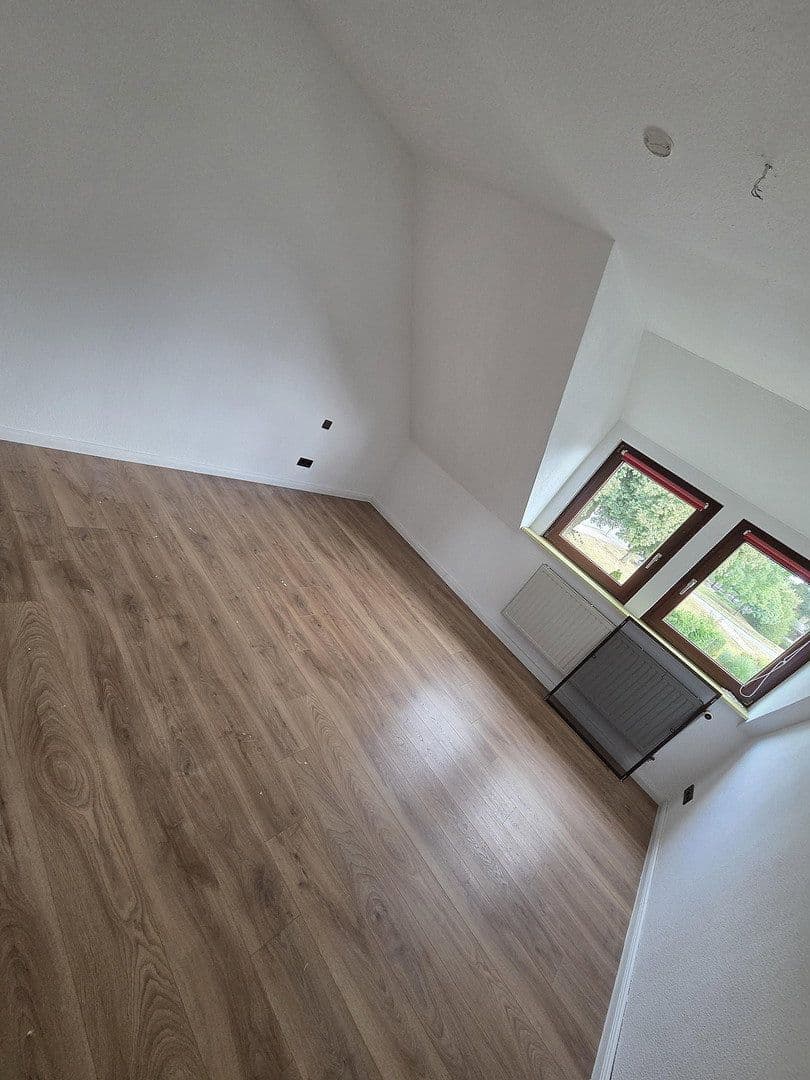 Prenájom bytu 3-izbový 115 m², Thedinghausen, Dolné Sasko Prenájom bytu 3-izbový 115 m², Thedinghausen, Dolné Sasko
