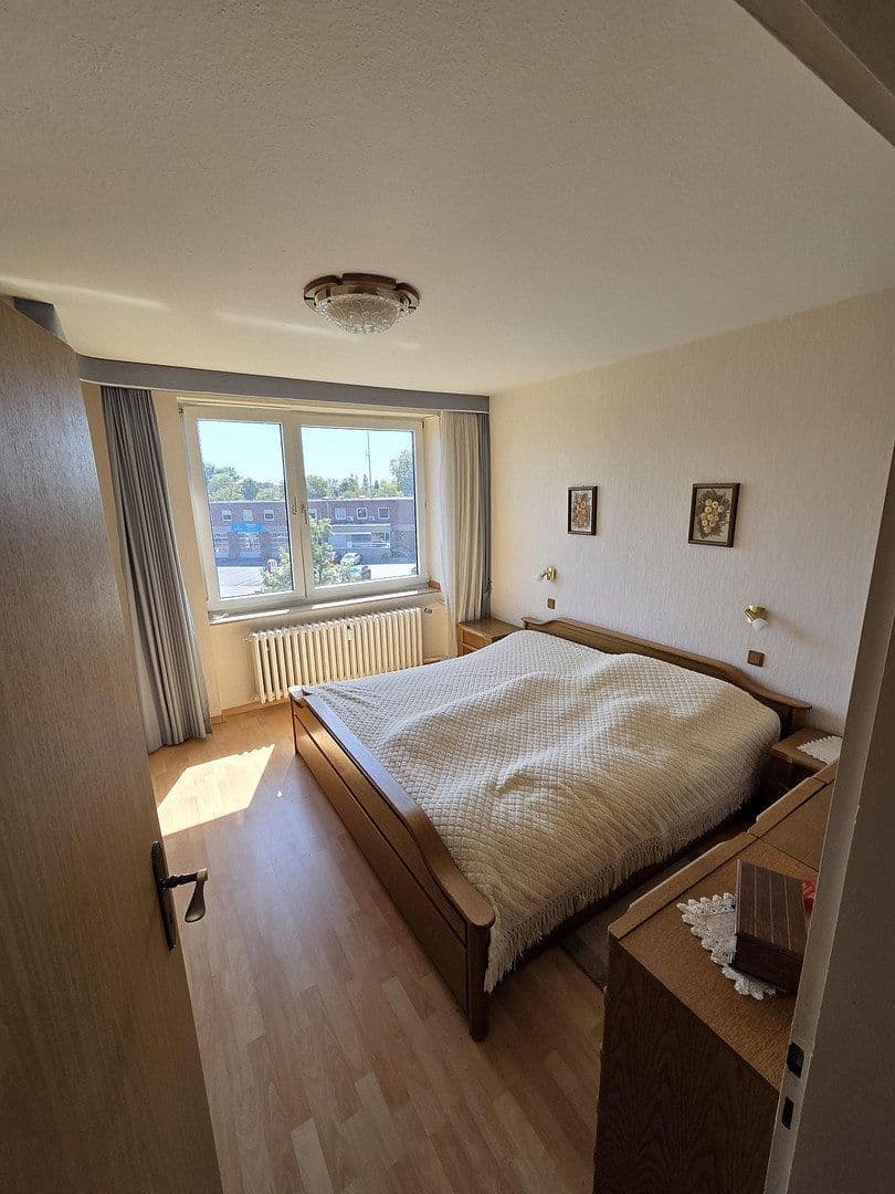 Predaj bytu 3-izbový 69 m², Kronenweg 50, Wesseling, Severné Porýnie - Westfálsko Predaj bytu 3-izbový 69 m², Kronenweg 50, Wesseling, Severné Porýnie - Westfálsko