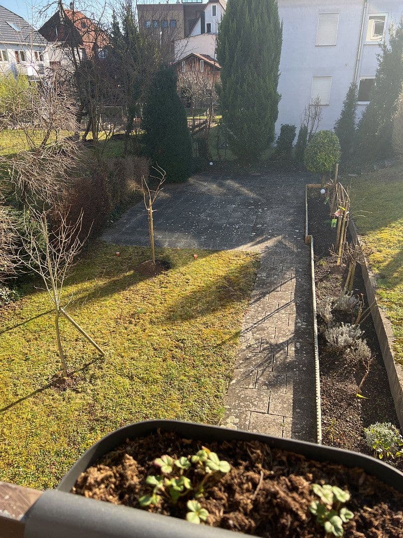 Prenájom bytu 2-izbový 85 m², Friederichstrasse 33 / 37, Korntal-Münchingen, Bádensko-Wurttembersko Prenájom bytu 2-izbový 85 m², Friederichstrasse 33 / 37, Korntal-Münchingen, Bádensko-Wurttembersko