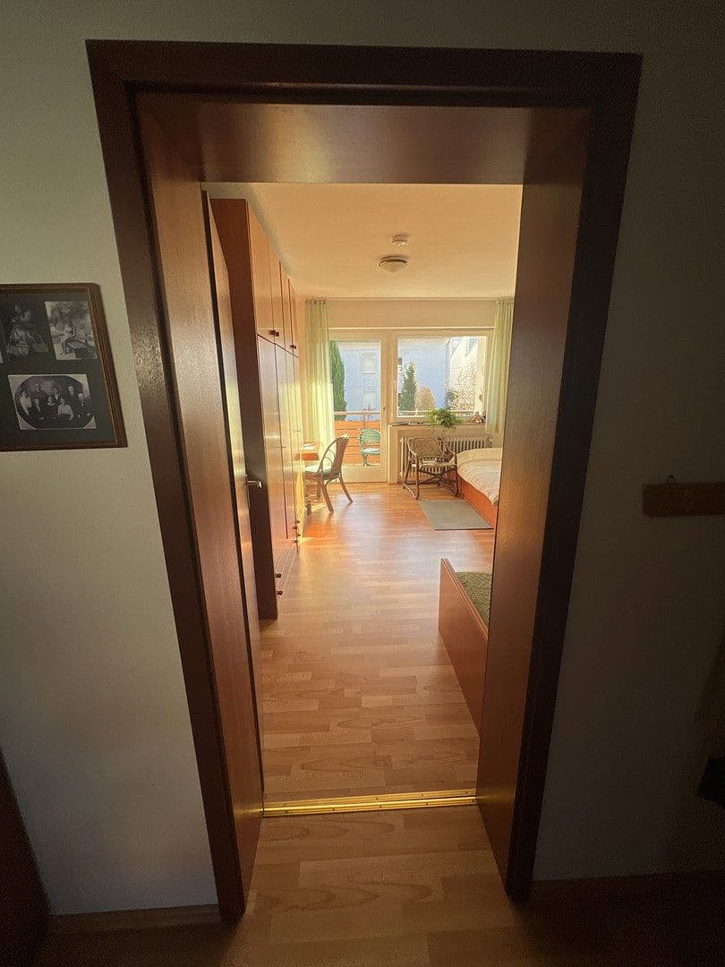 Prenájom bytu 2-izbový 85 m², Friederichstrasse 33 / 37, Korntal-Münchingen, Bádensko-Wurttembersko Prenájom bytu 2-izbový 85 m², Friederichstrasse 33 / 37, Korntal-Münchingen, Bádensko-Wurttembersko