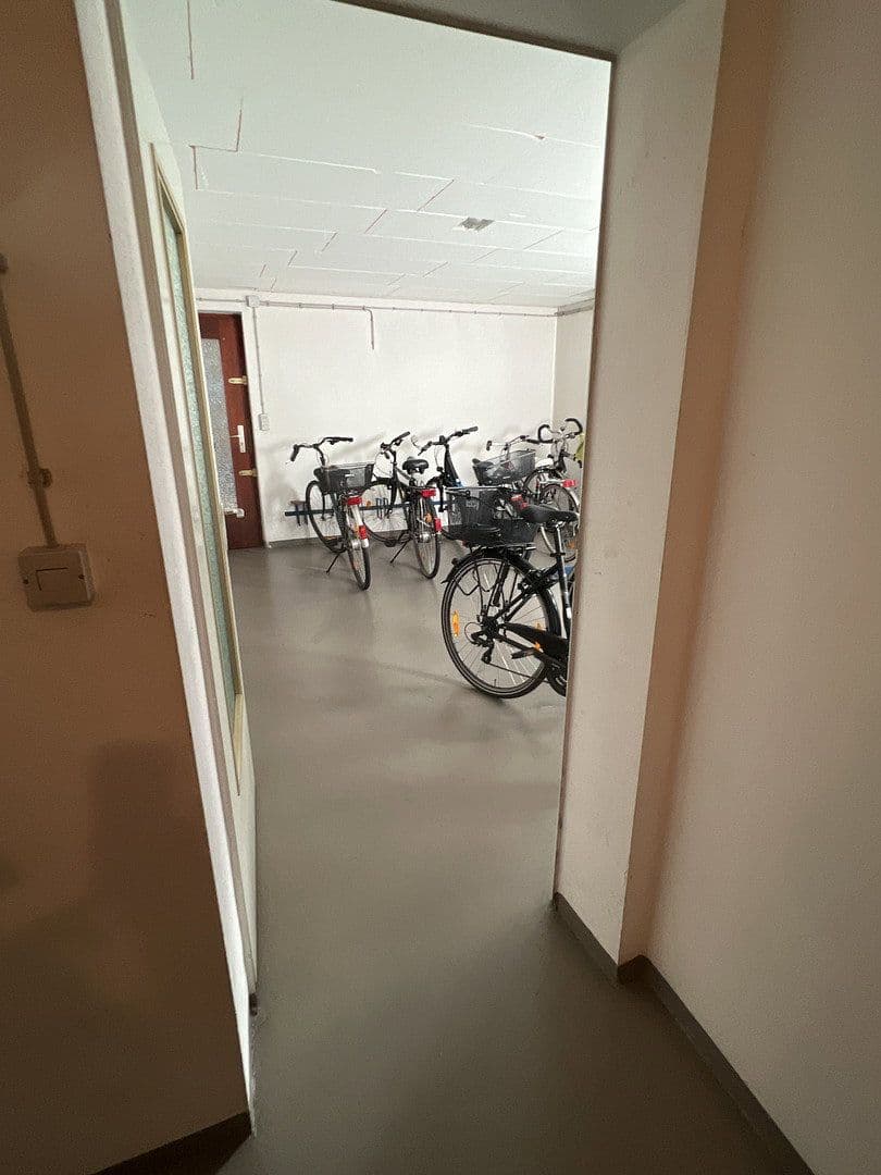 Prenájom bytu 2-izbový 85 m², Friederichstrasse 33 / 37, Korntal-Münchingen, Bádensko-Wurttembersko Prenájom bytu 2-izbový 85 m², Friederichstrasse 33 / 37, Korntal-Münchingen, Bádensko-Wurttembersko