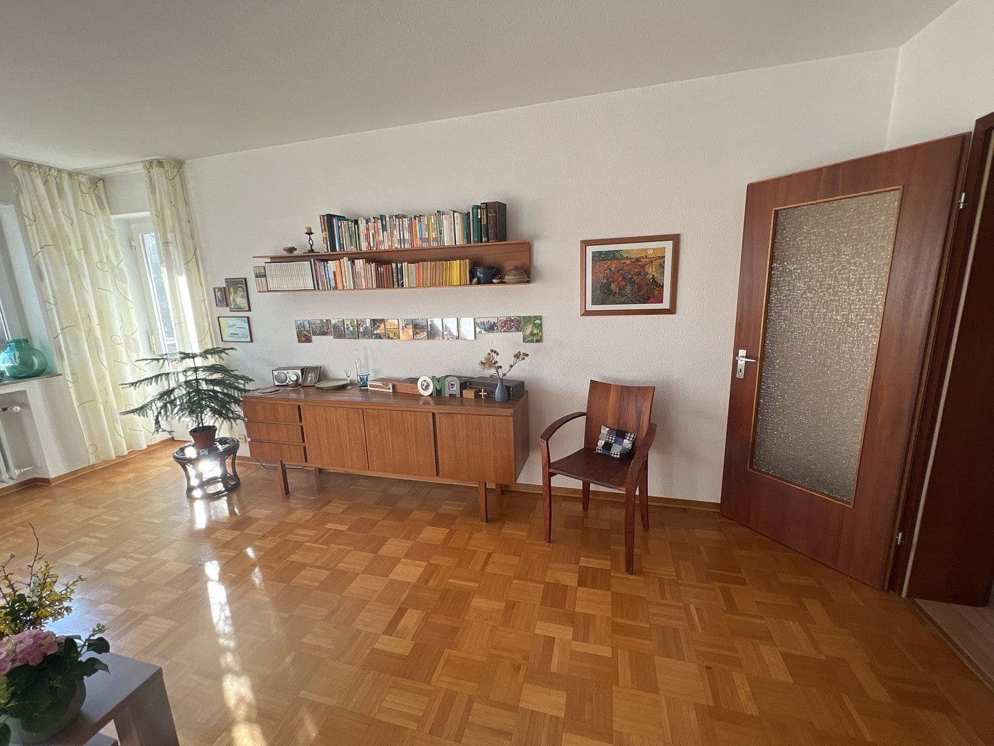 Prenájom bytu 2-izbový 85 m², Friederichstrasse 33 / 37, Korntal-Münchingen, Bádensko-Wurttembersko Prenájom bytu 2-izbový 85 m², Friederichstrasse 33 / 37, Korntal-Münchingen, Bádensko-Wurttembersko
