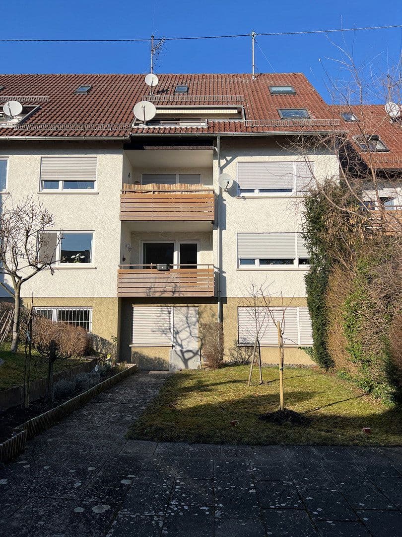 Prenájom bytu 2-izbový 85 m², Friederichstrasse 33 / 37, Korntal-Münchingen, Bádensko-Wurttembersko Prenájom bytu 2-izbový 85 m², Friederichstrasse 33 / 37, Korntal-Münchingen, Bádensko-Wurttembersko
