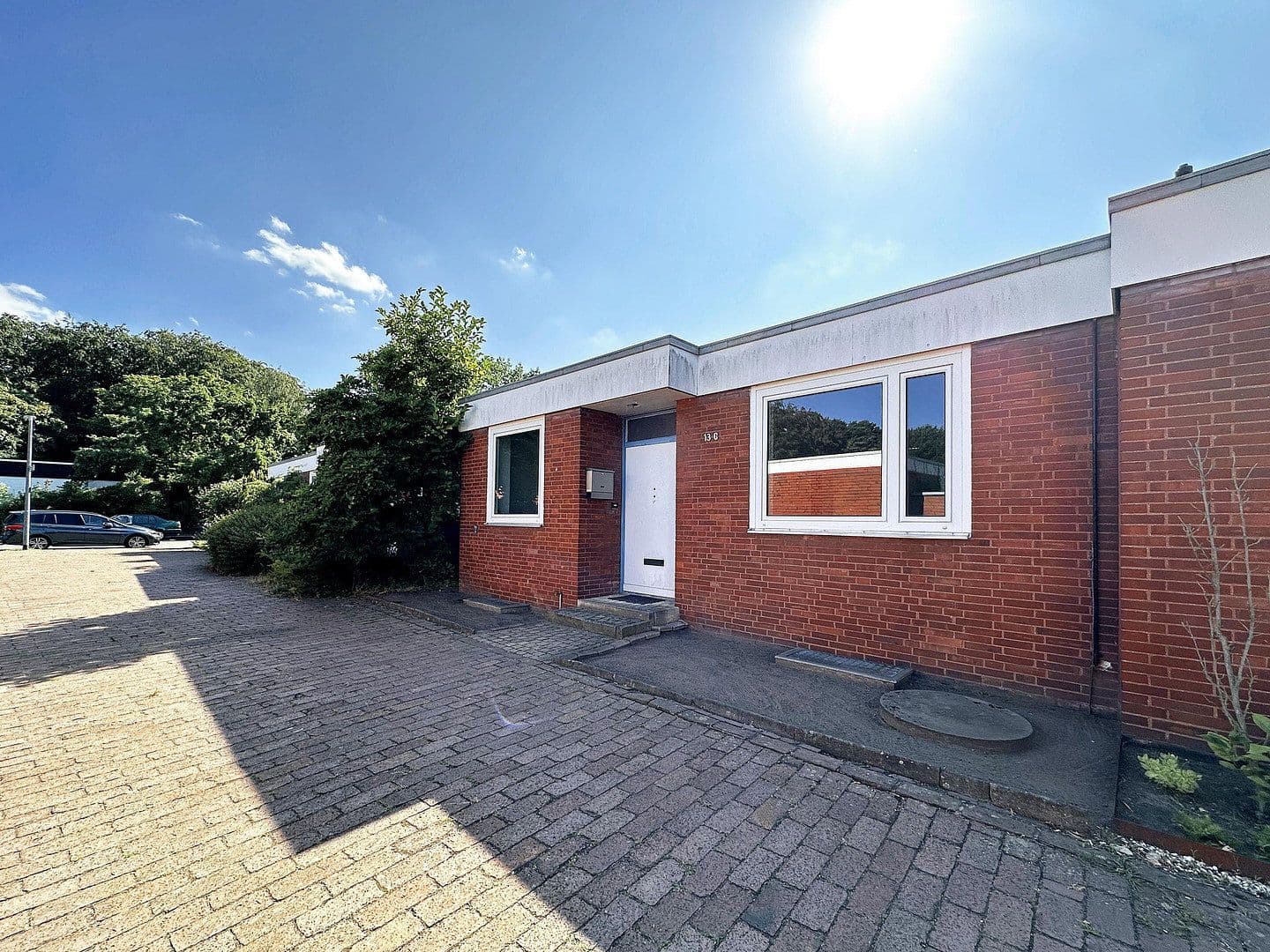 Predaj domu 113 m², pozemok 232 m², Hannover, Dolné Sasko Predaj domu 113 m², pozemok 232 m², Hannover, Dolné Sasko