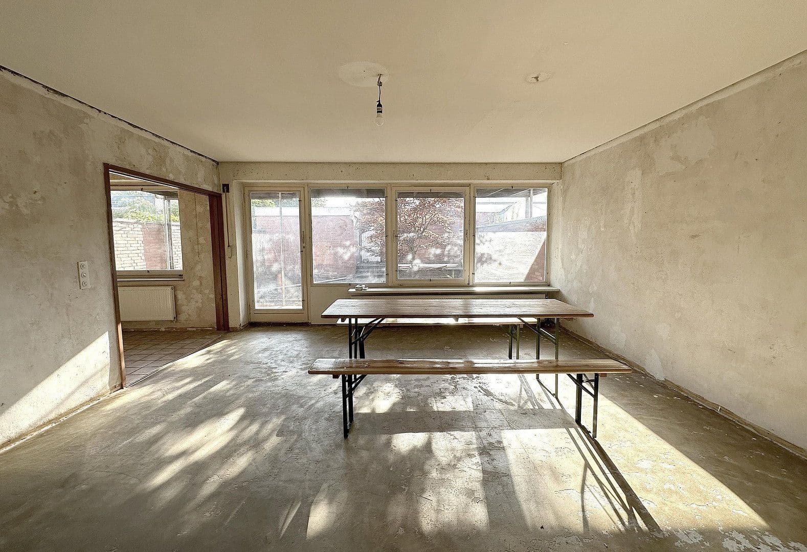 Predaj domu 113 m², pozemok 232 m², Hannover, Dolné Sasko Predaj domu 113 m², pozemok 232 m², Hannover, Dolné Sasko