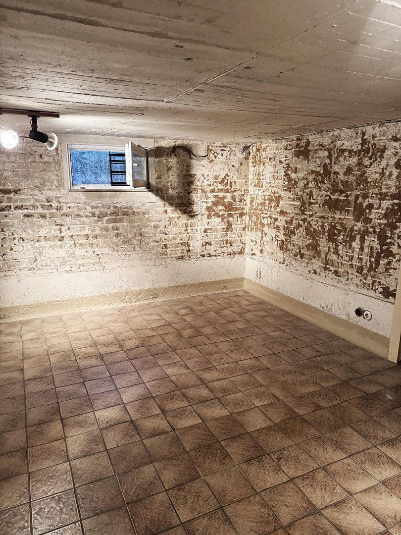 Predaj domu 113 m², pozemok 232 m², Hannover, Dolné Sasko Predaj domu 113 m², pozemok 232 m², Hannover, Dolné Sasko