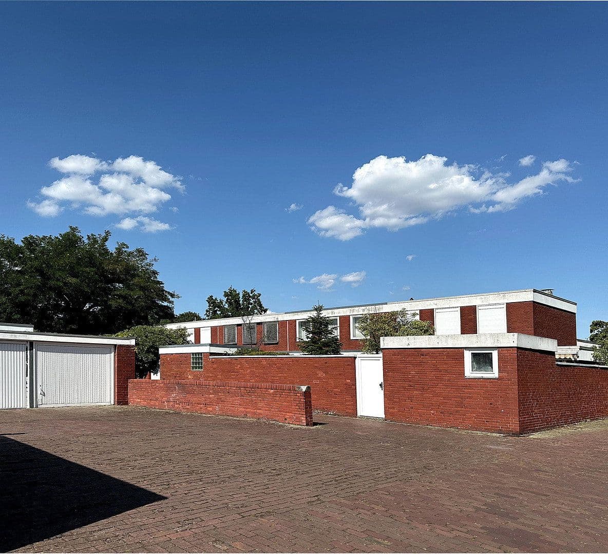 Predaj domu 113 m², pozemok 232 m², Hannover, Dolné Sasko Predaj domu 113 m², pozemok 232 m², Hannover, Dolné Sasko