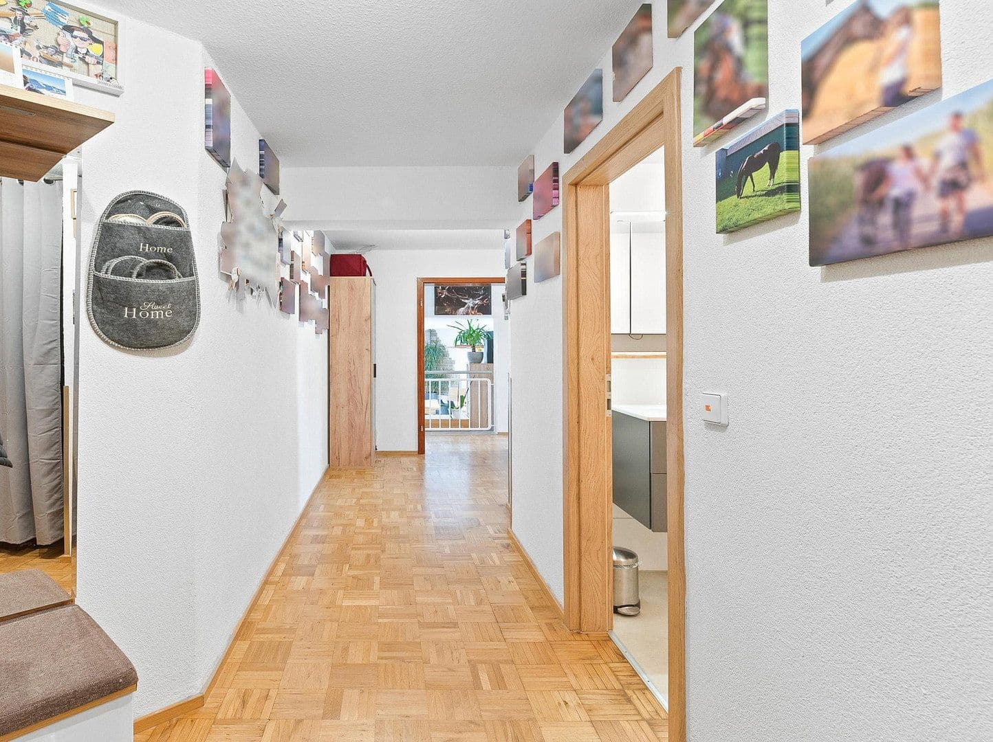 Prenájom bytu 4-izbový 110 m², Leonberg, Bádensko-Wurttembersko Prenájom bytu 4-izbový 110 m², Leonberg, Bádensko-Wurttembersko