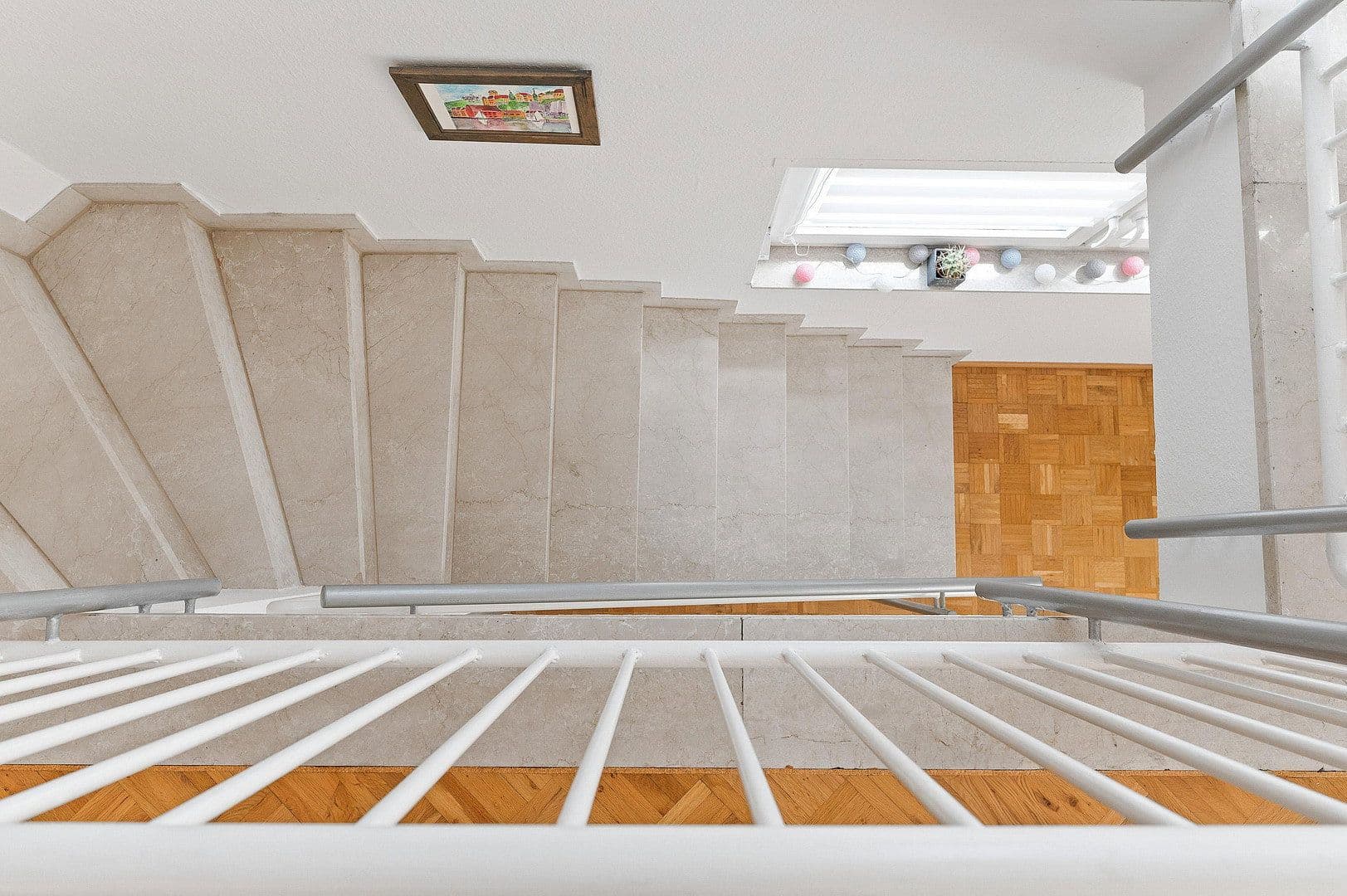 Prenájom bytu 4-izbový 110 m², Leonberg, Bádensko-Wurttembersko Prenájom bytu 4-izbový 110 m², Leonberg, Bádensko-Wurttembersko
