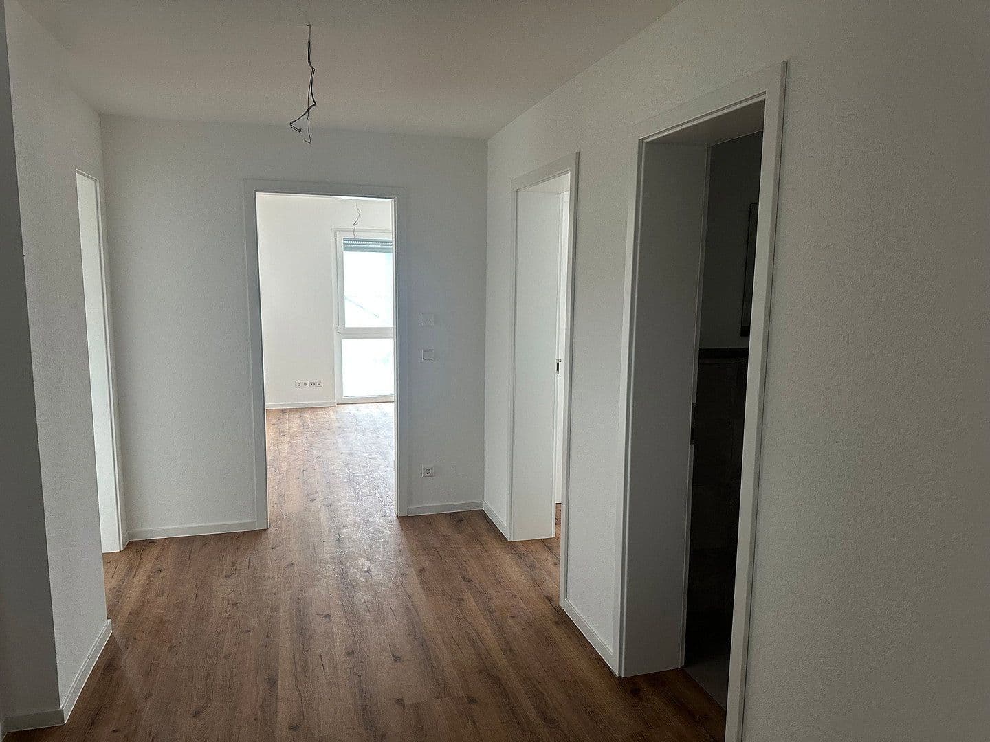 Prenájom bytu 3-izbový 97 m², Hühnlesäcker 4, 74360 Ilsfeld, Ilsfeld, Bádensko-Wurttembersko Prenájom bytu 3-izbový 97 m², Hühnlesäcker 4, 74360 Ilsfeld, Ilsfeld, Bádensko-Wurttembersko